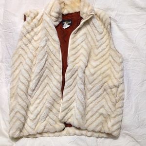 not fur real by Duffel Size L